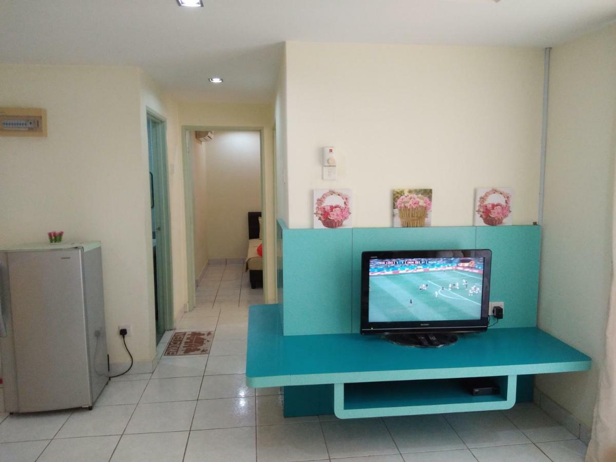 Plaza Melaka Raya Apartment Malacca Exterior foto