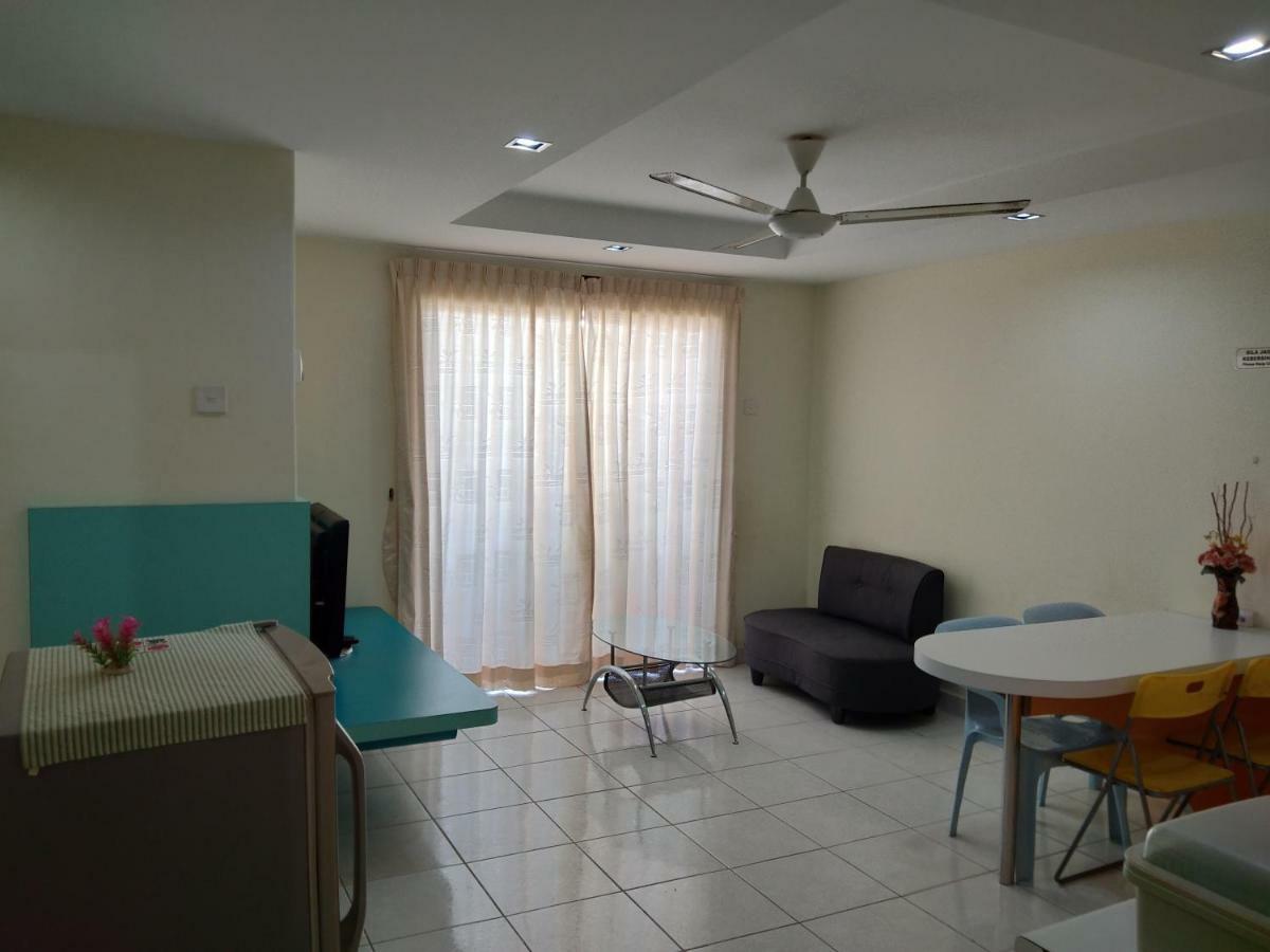 Plaza Melaka Raya Apartment Malacca Exterior foto