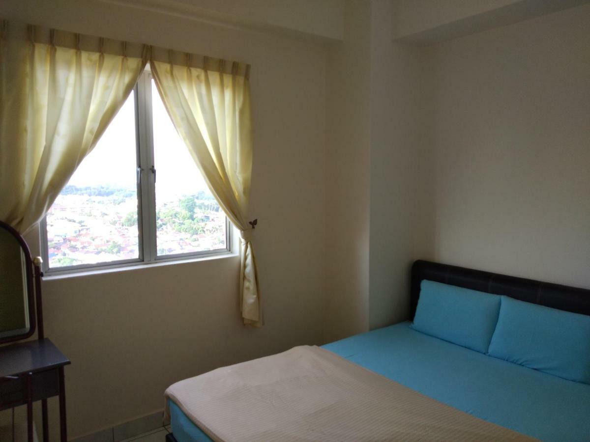 Plaza Melaka Raya Apartment Malacca Exterior foto